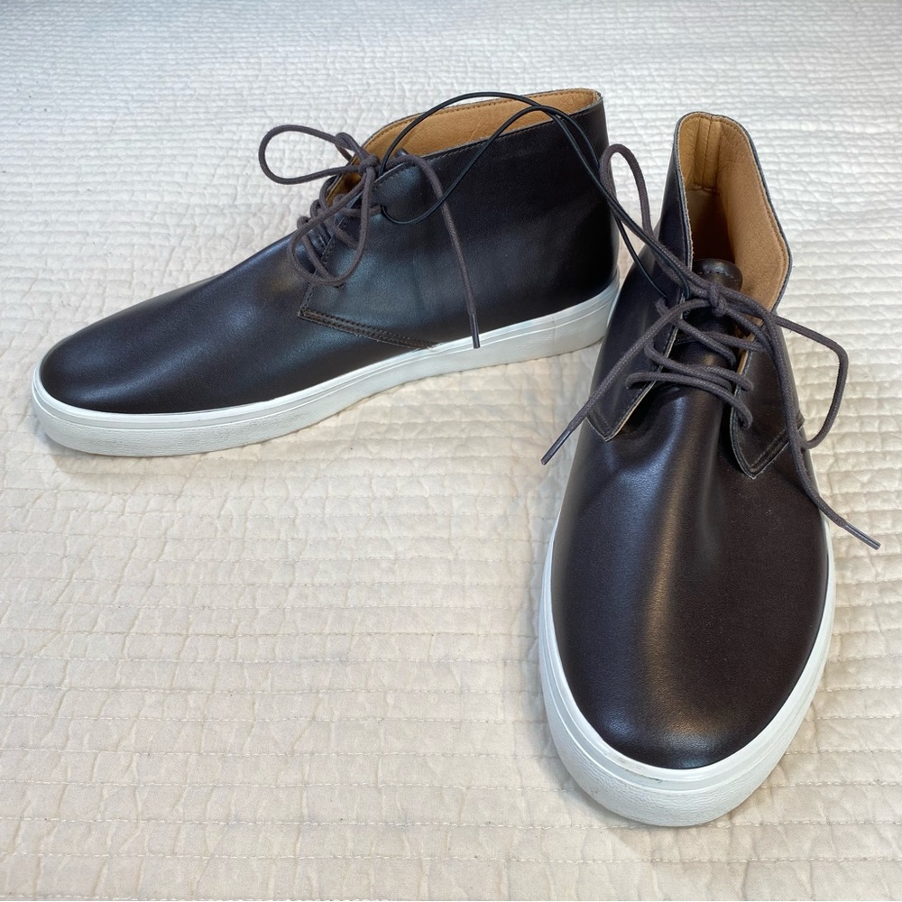 Express Men's Brown Faux Leather Lace Up Round Toe Chukka Ankle Boots Size 9